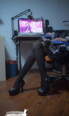 图书馆的女朋友第一季_最近国语在线观看